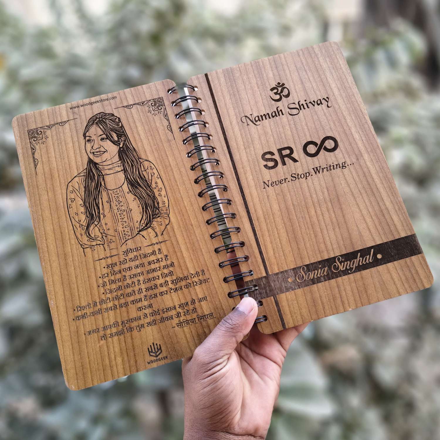 Customize your own wooden notebook - Image 13
