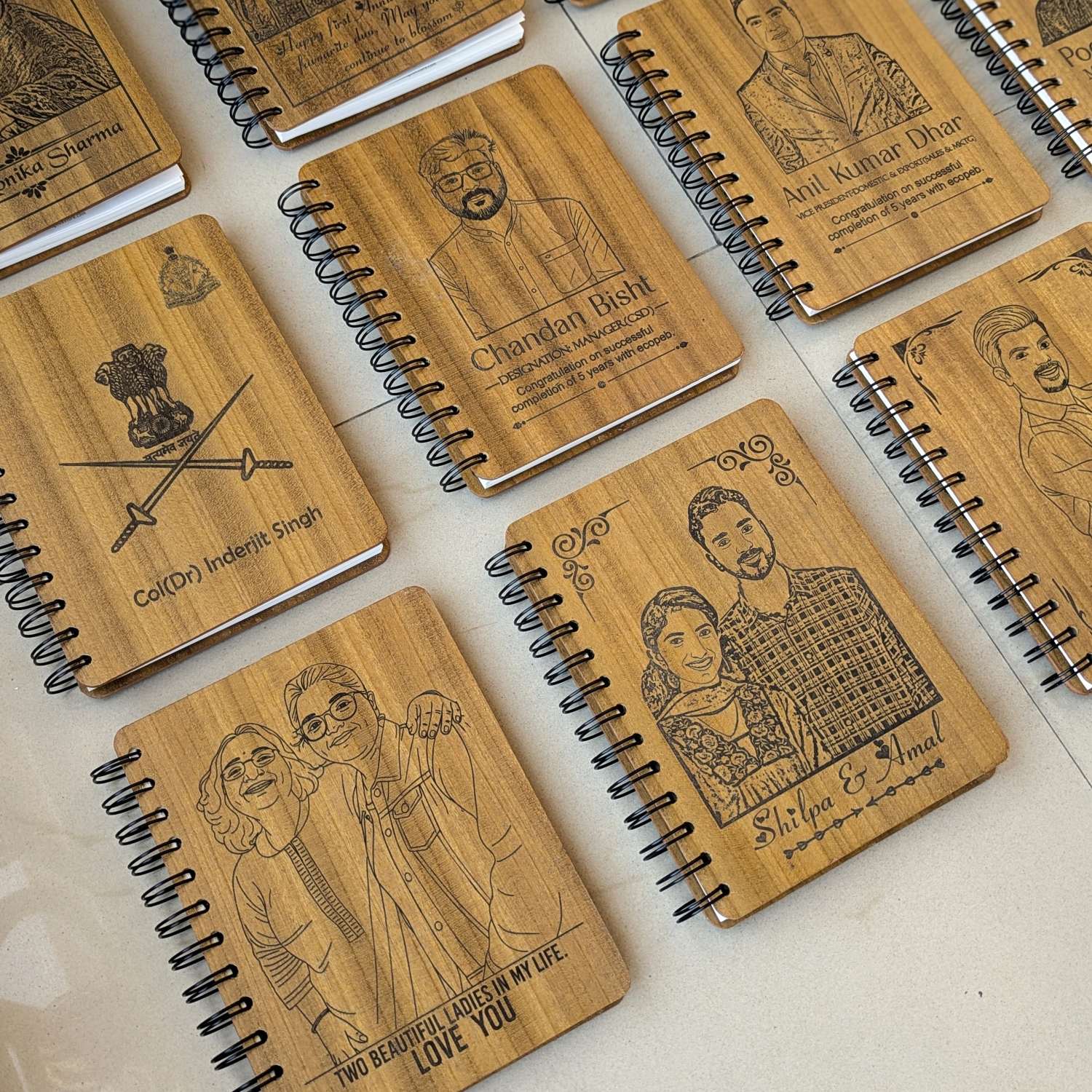 Customize your own wooden notebook - Image 19