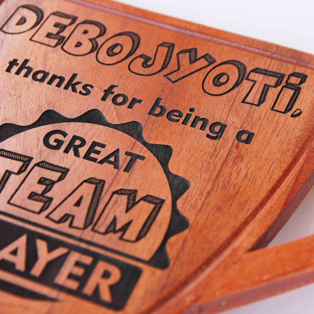 Great Colleague/Team Mate Wooden Trophy | Customised Corporate Awards - Image 4