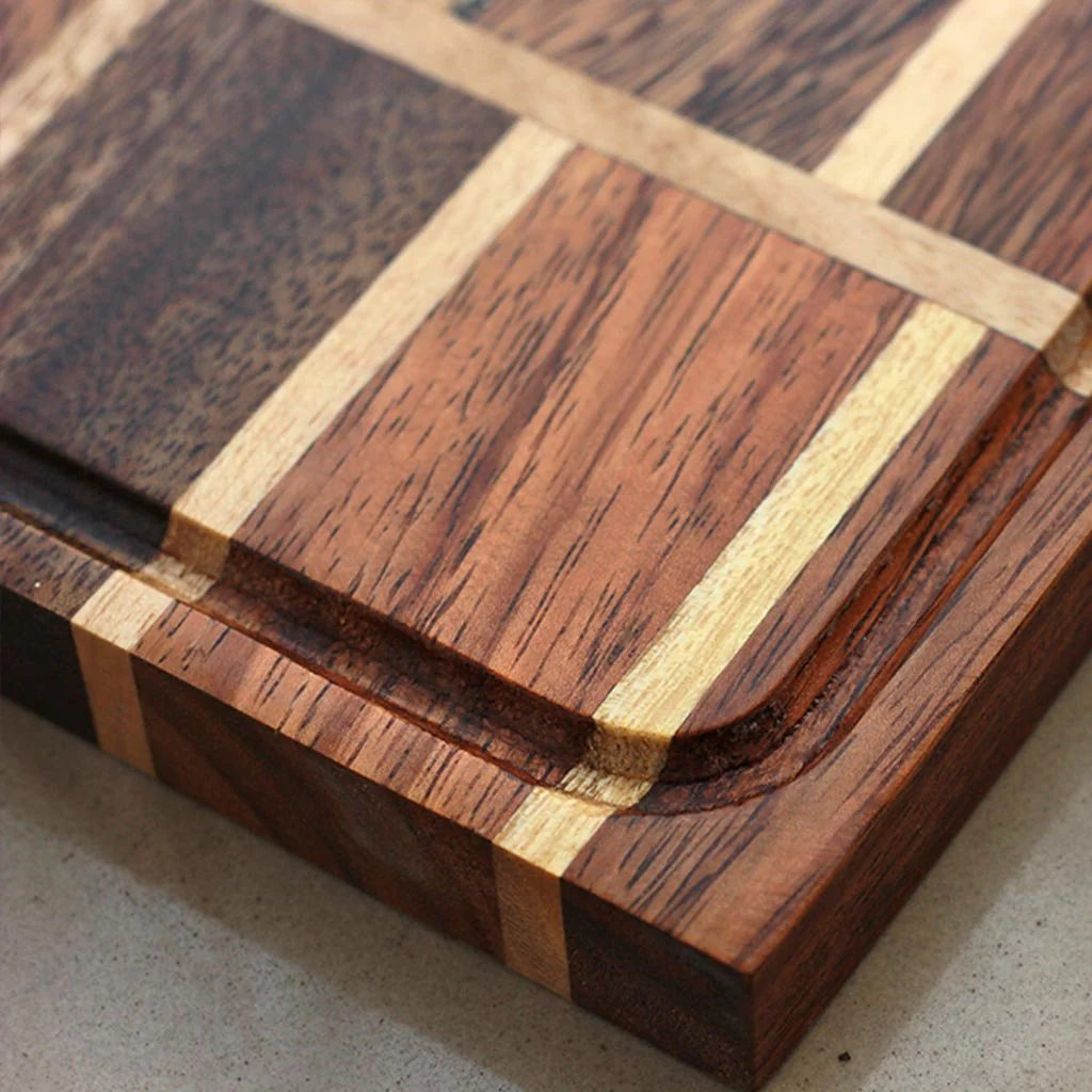 Brick Pattern Wooden Chopping Board - Image 4
