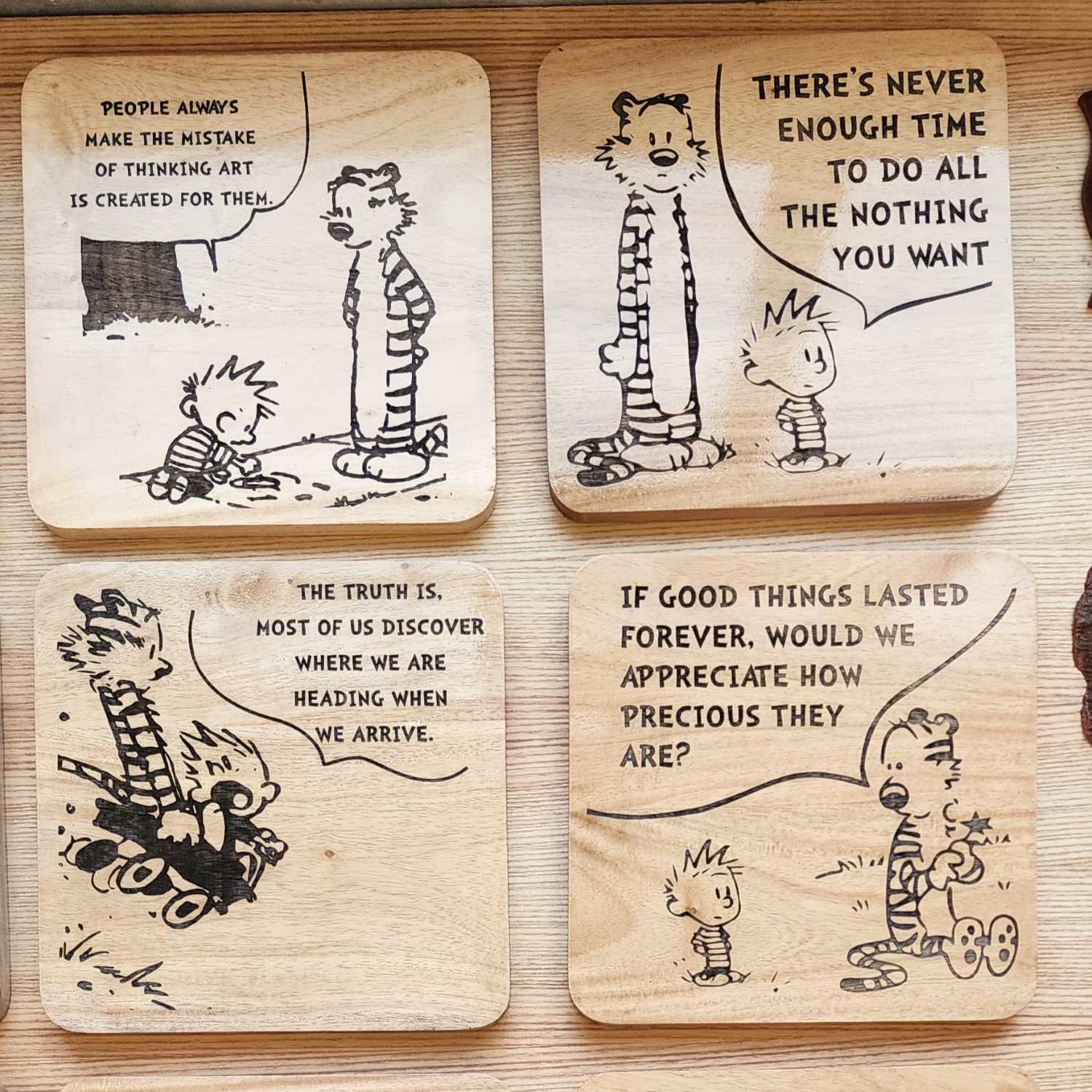 Calvin and Hobbes - Engraved Wooden Coasters - 9 Pieces - Image 3