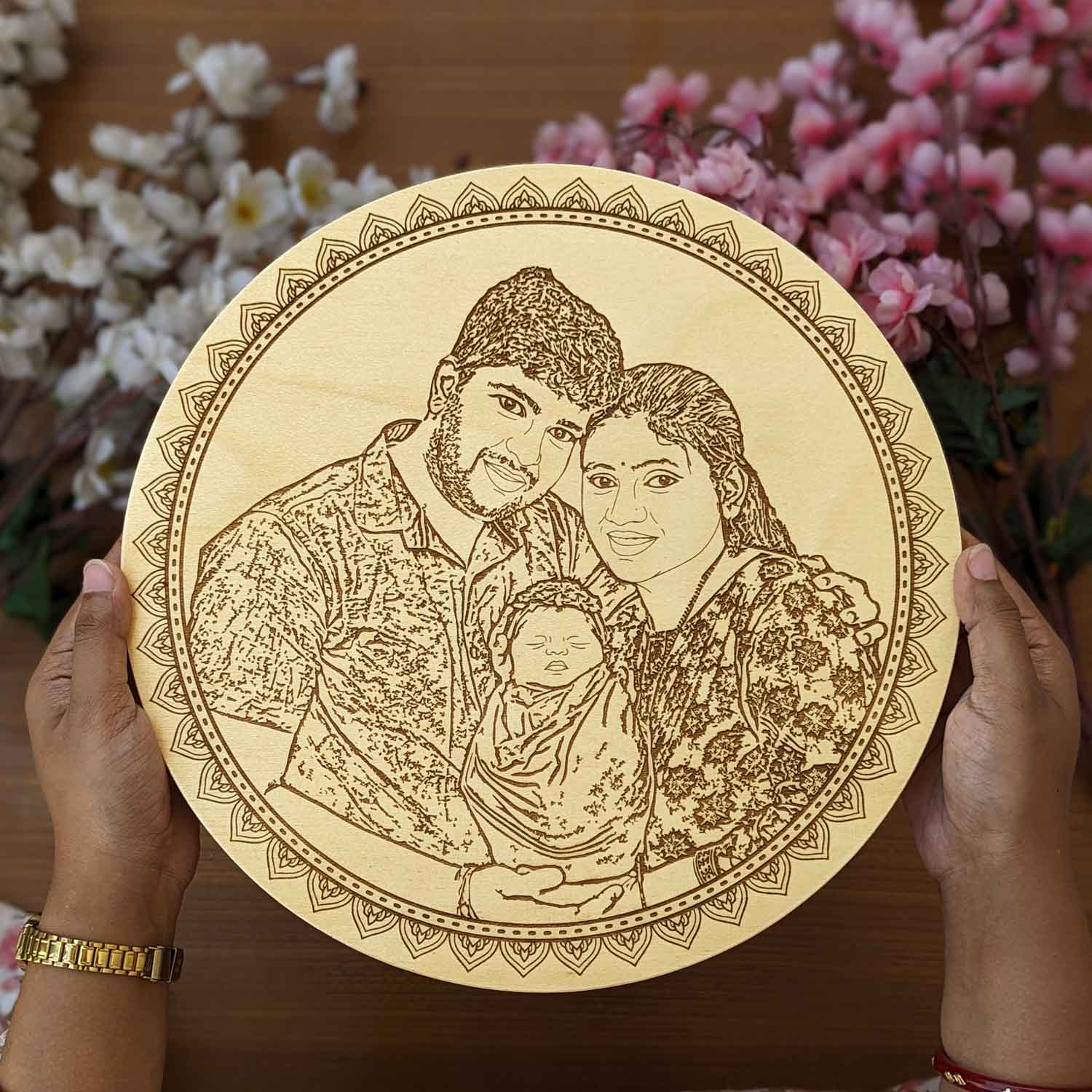 Circle of Love - Personalized Wooden Family Portrait Frame - Image 4