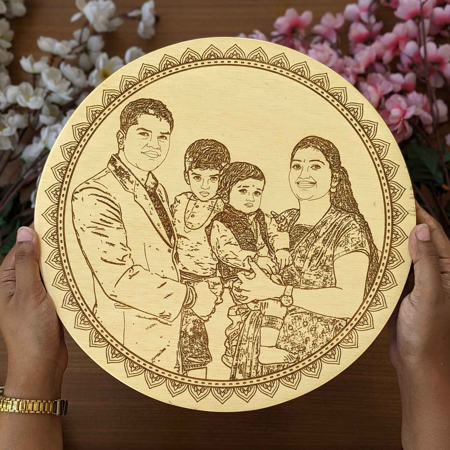 Circle of Love - Personalized Wooden Family Portrait Frame - Image 5