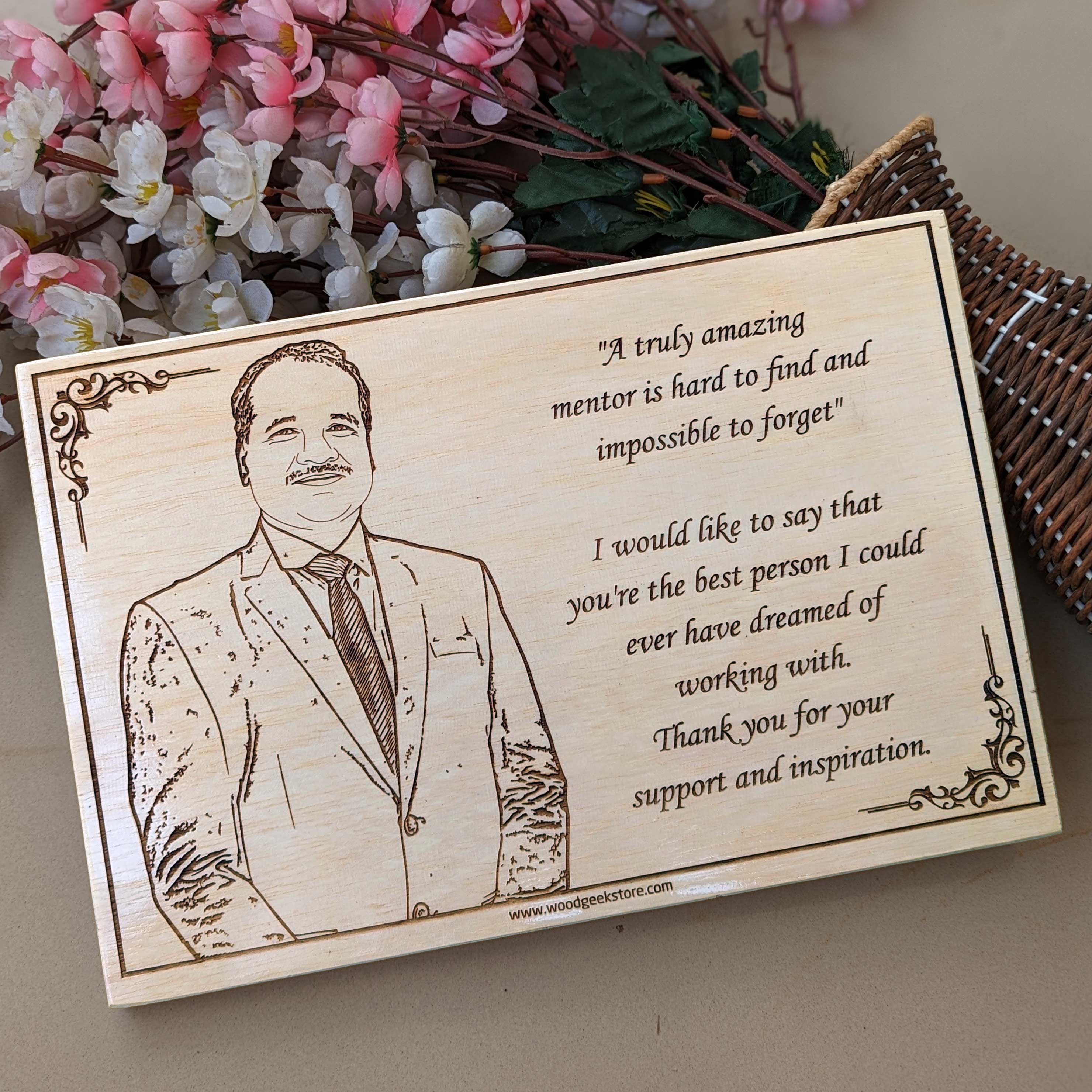 Corporate Gift For Boss Who's A Leader | Personalized Wood Plaque - Image 2