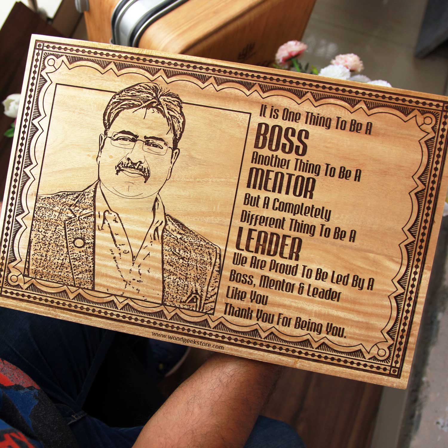 Corporate Gift For Boss Who's A Leader | Personalized Wood Plaque - Image 3