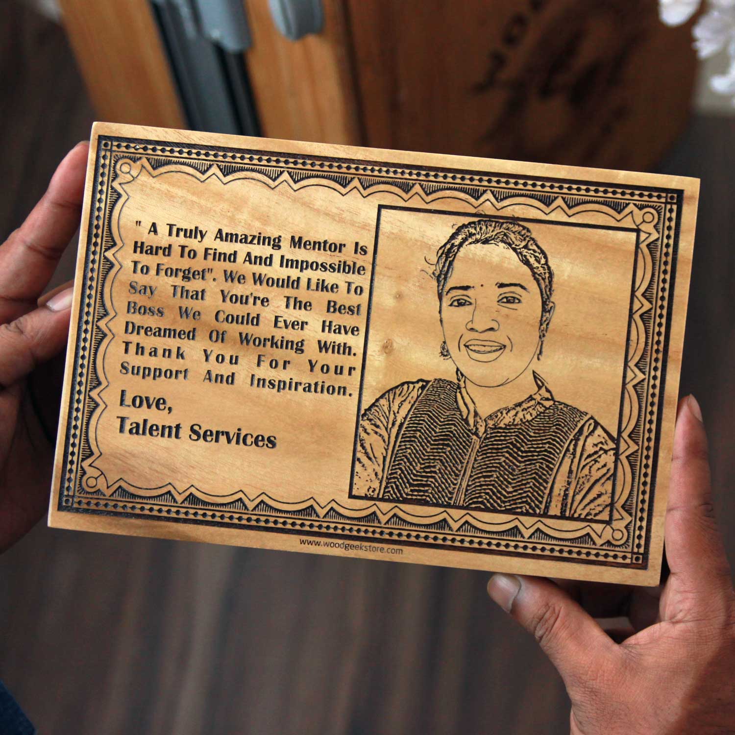Corporate Gift For Boss Who's A Leader | Personalized Wood Plaque - Image 4