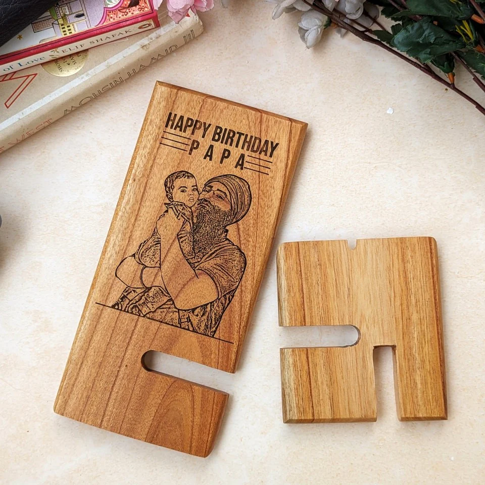 Engraved Wooden Mobile Phone Stand | Personalized Gift For Mom & Dad - Image 4