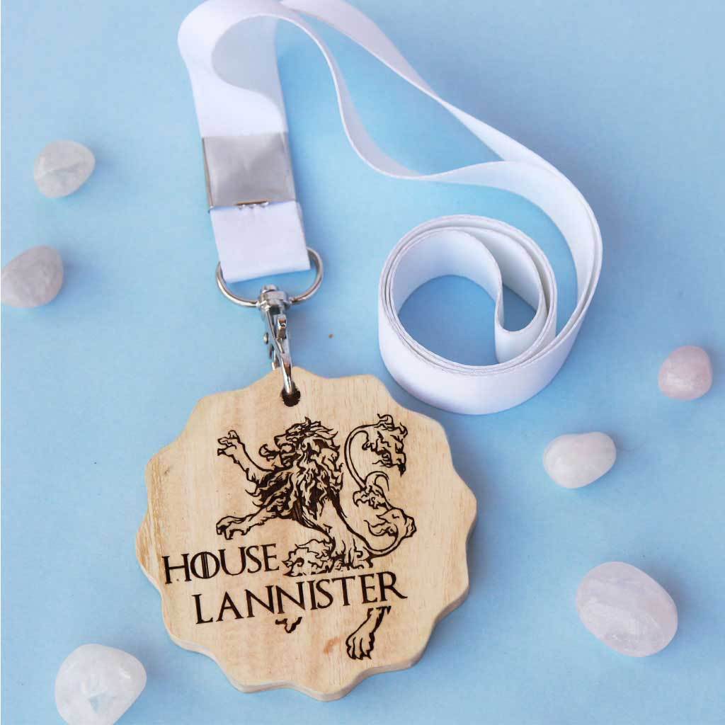 Game Of Thrones: House Stark, Lannister, Targaryen Wooden Medal - Image 3