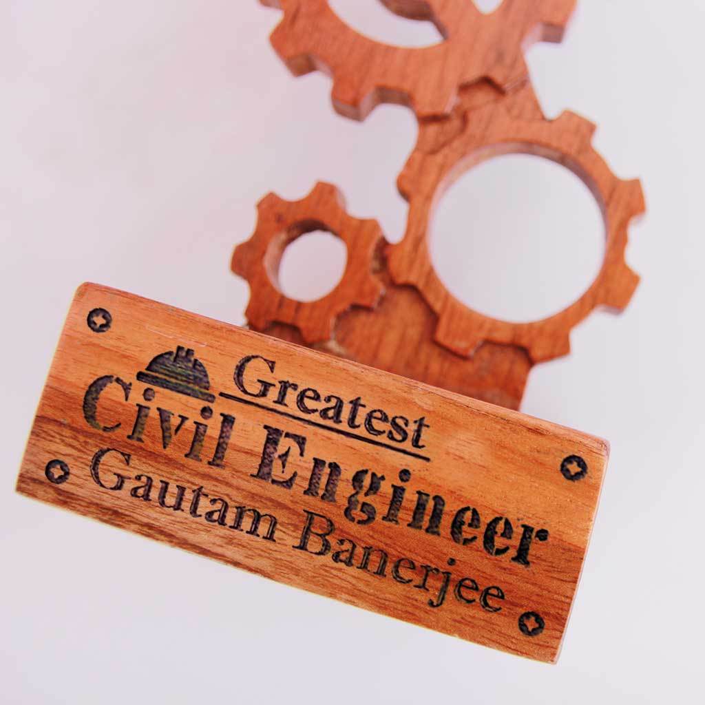 Greatest Engineer Ever Wooden Trophy - Image 2