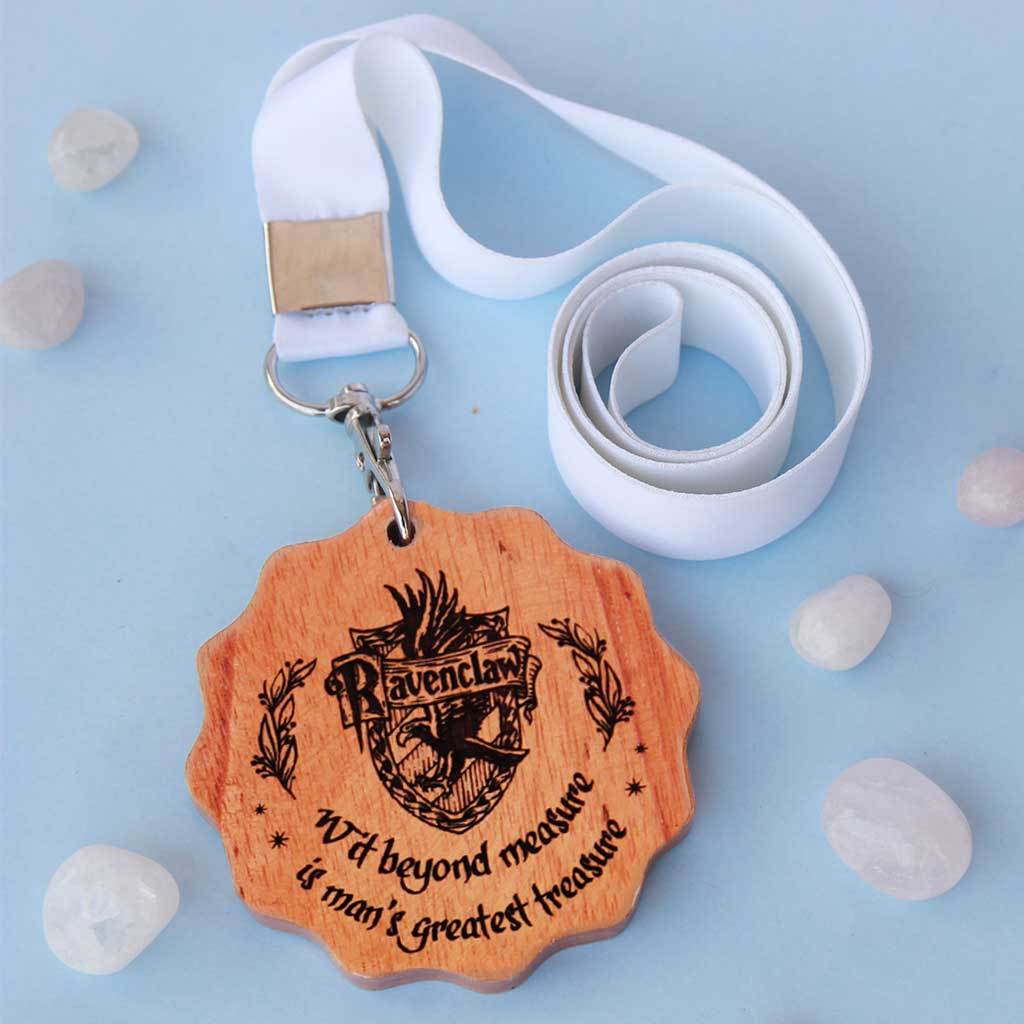 House Gryffindor, Hufflepuff, Slytherin, Ravenclaw Wooden Medal - Image 2