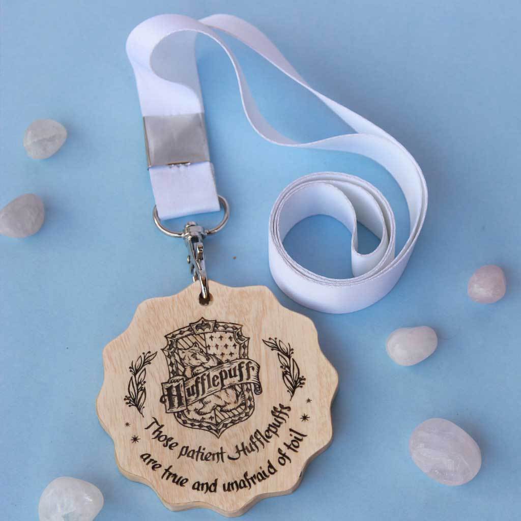 House Gryffindor, Hufflepuff, Slytherin, Ravenclaw Wooden Medal - Image 3