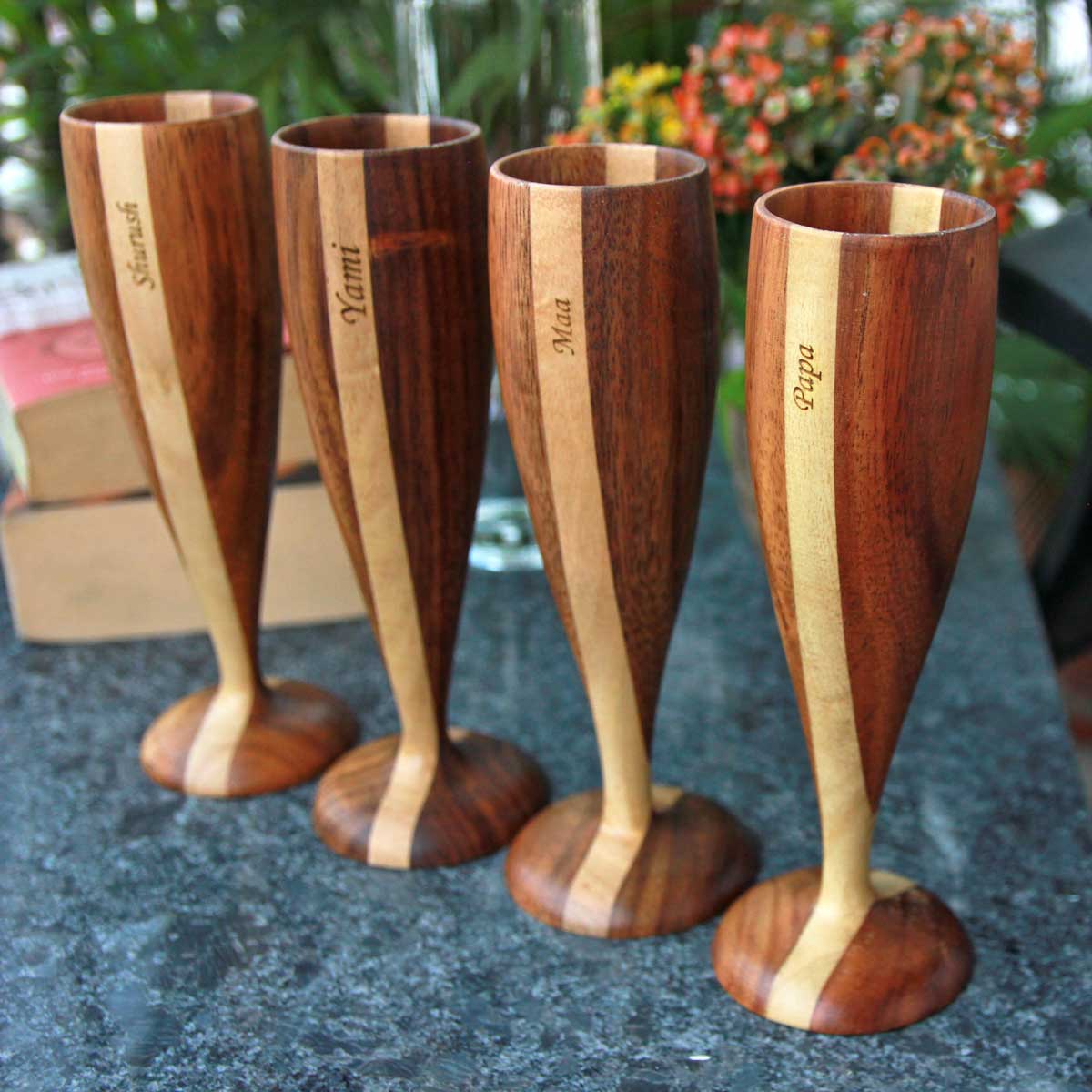 Personalized Classy Champagne Glasses & Flutes | Gift For Mom & Dad - Image 2