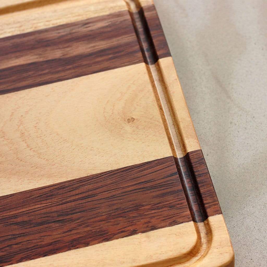 Personalized Cutting Board Engraved With Couple Name - Wooden Chopping Board - Image 4