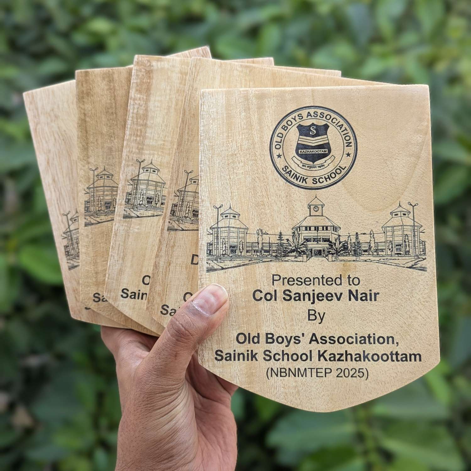The Alumni Legacy Wood Shield Memento | Custom School Reunion Gift - Image 3