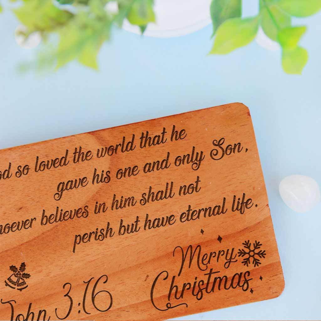 Personalized Merry Christmas Card: Set Of Wooden Christmas Cards - Image 3