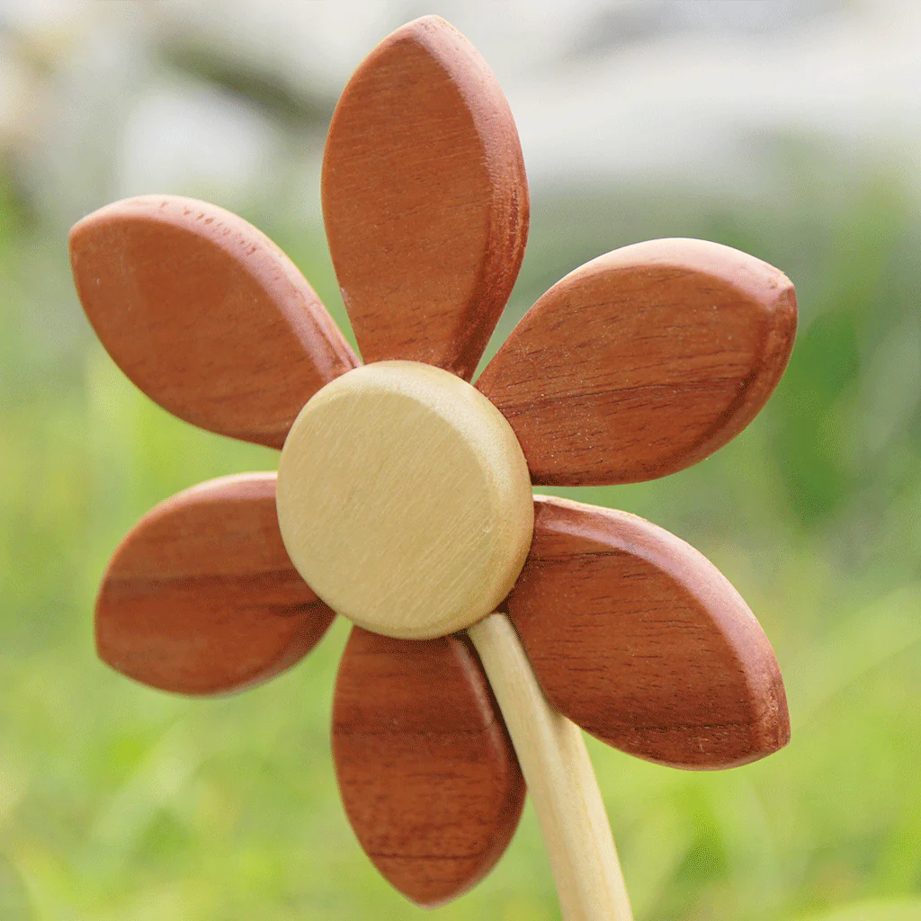 Wooden Flower & Photo Engraved Frame For Mom | Birthday Gift For Mom - Image 4