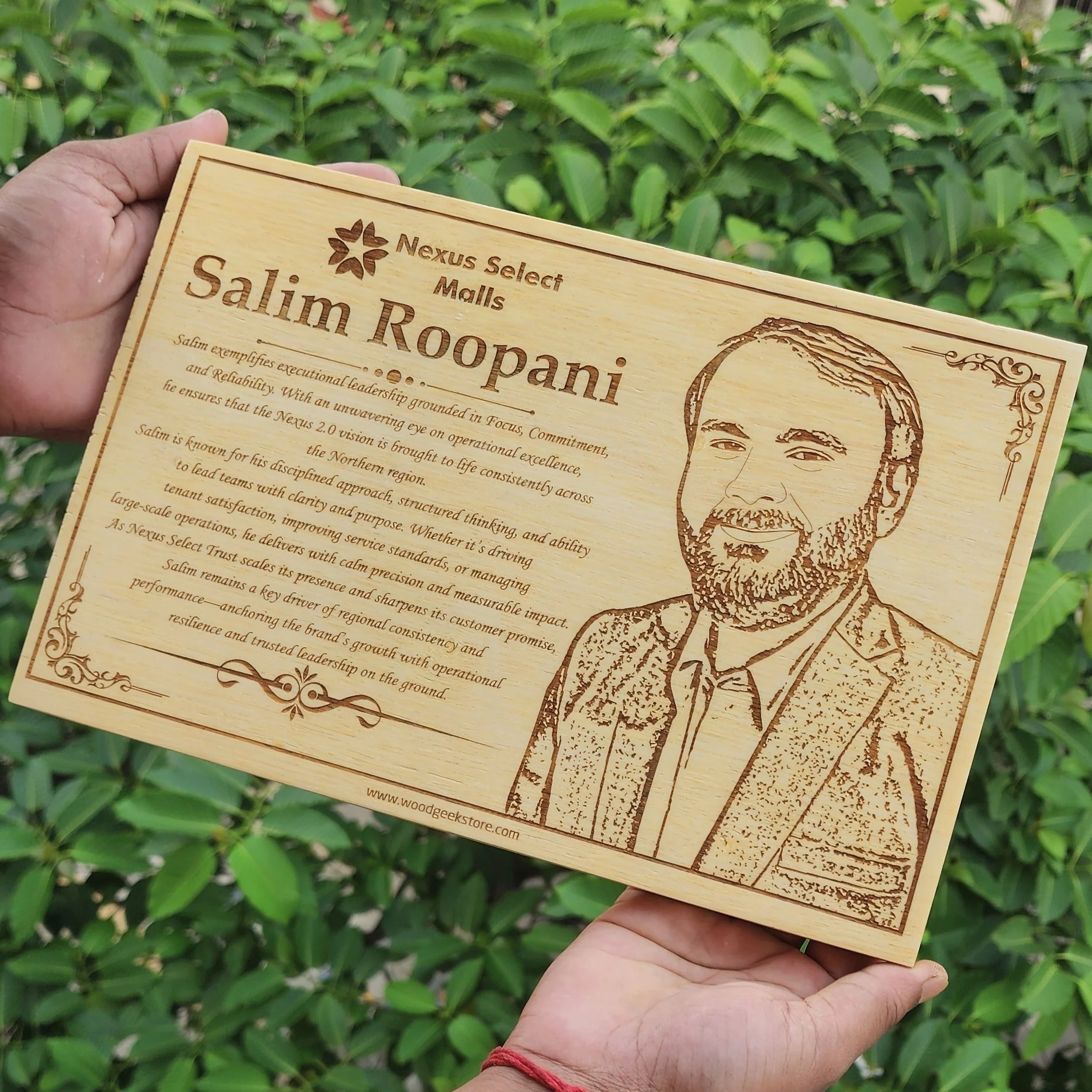 Boss, Mentor & Leader Engraved Wooden Plaque | Appreciation Gift for Your Boss - Image 5