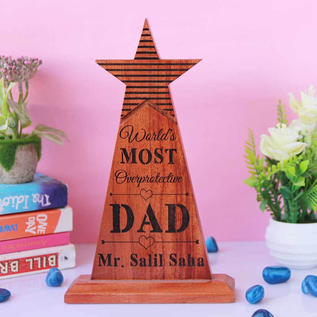 World's Most Overprotective Dad Wooden Star Trophy - Image 3